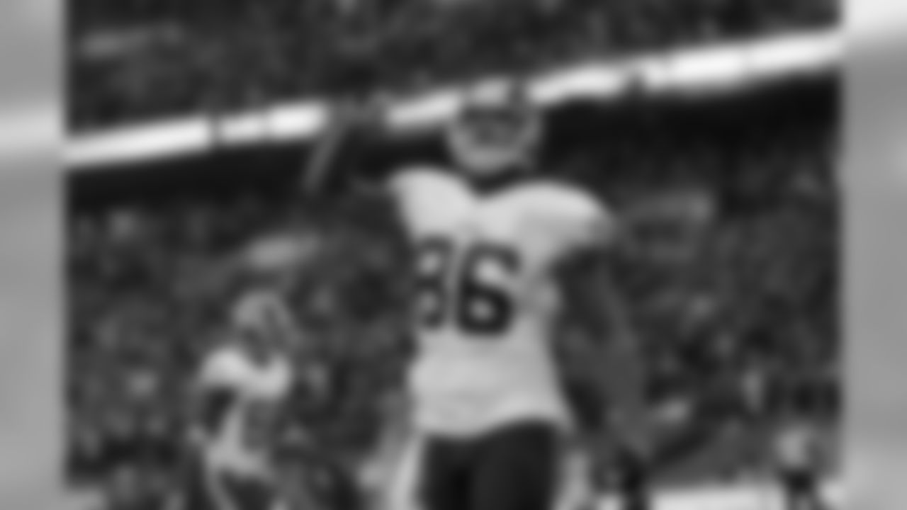 Reed is second in the NFL in receptions by tight ends (42).