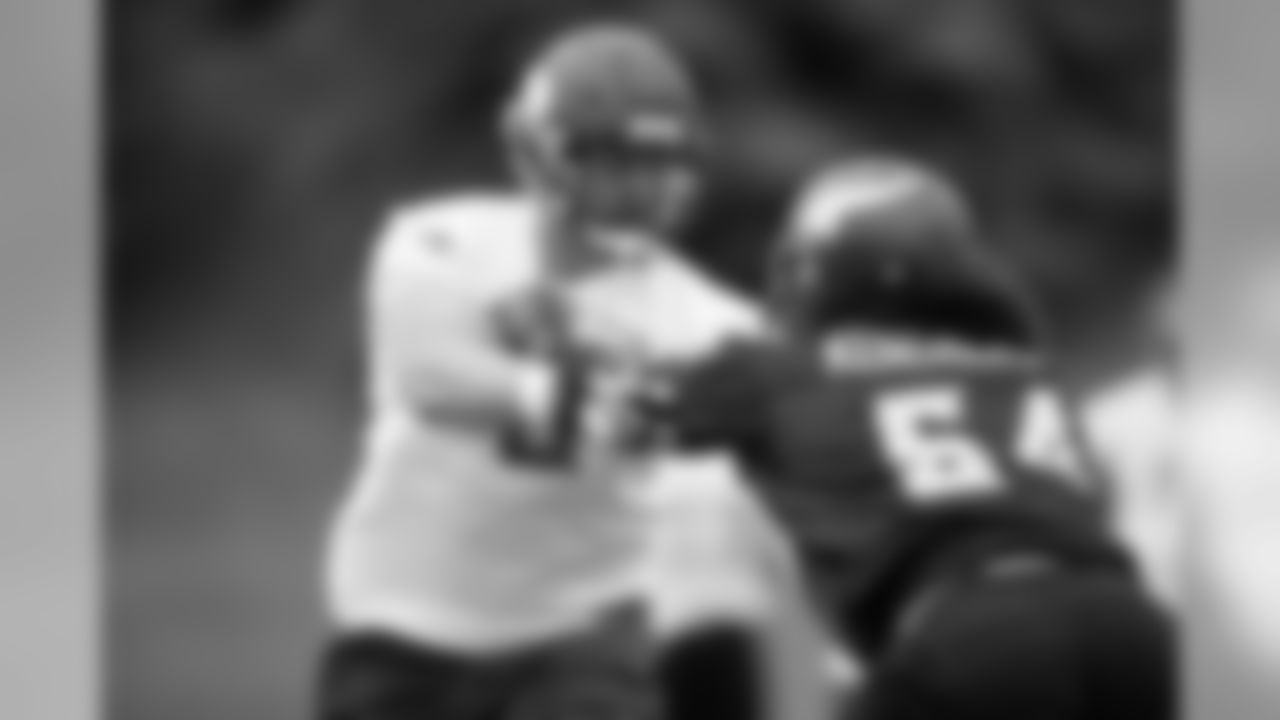 OL Joe Berger