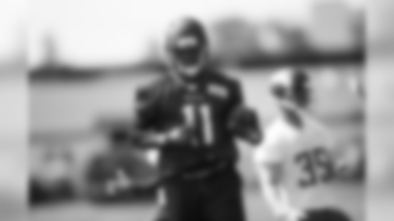 WR Laquon Treadwell