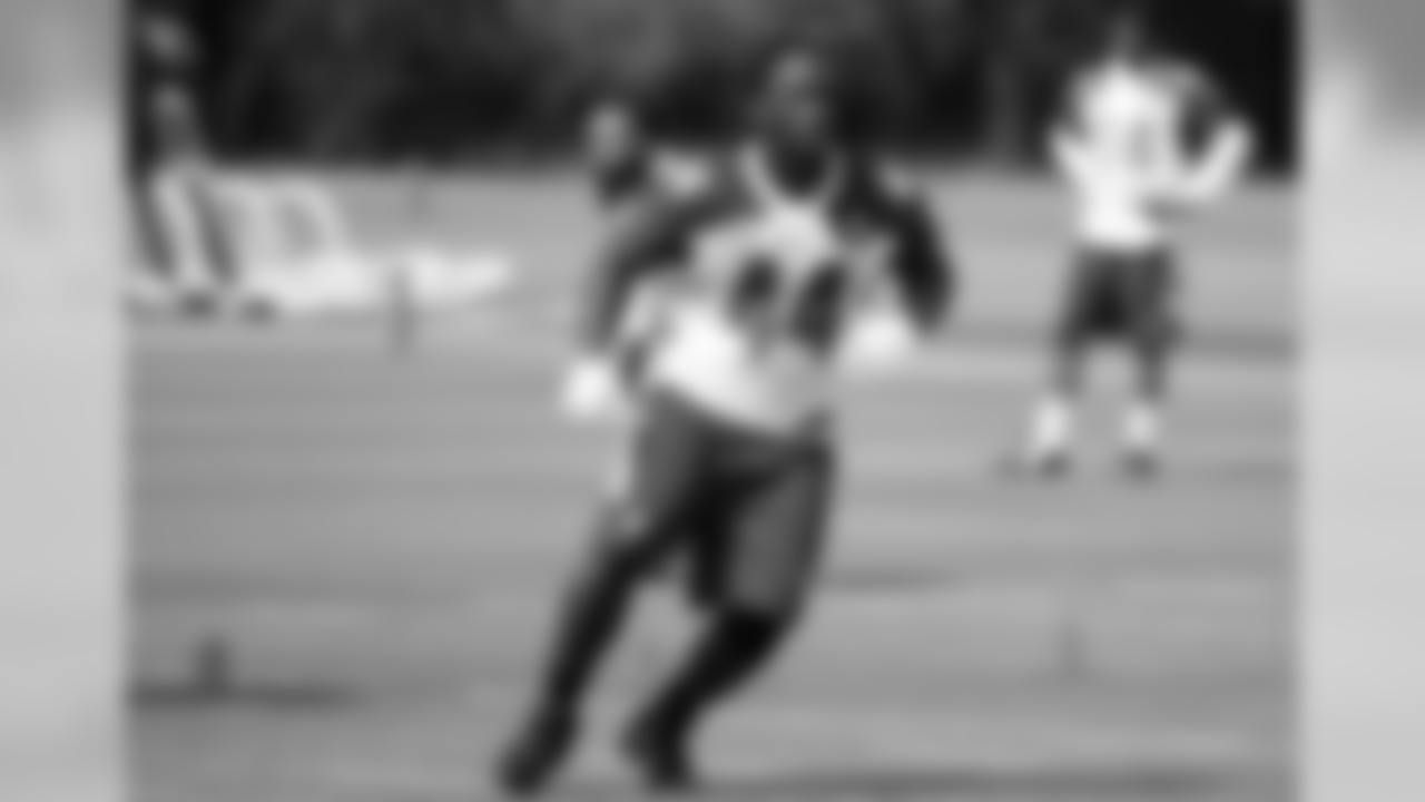 LB Markus Golden