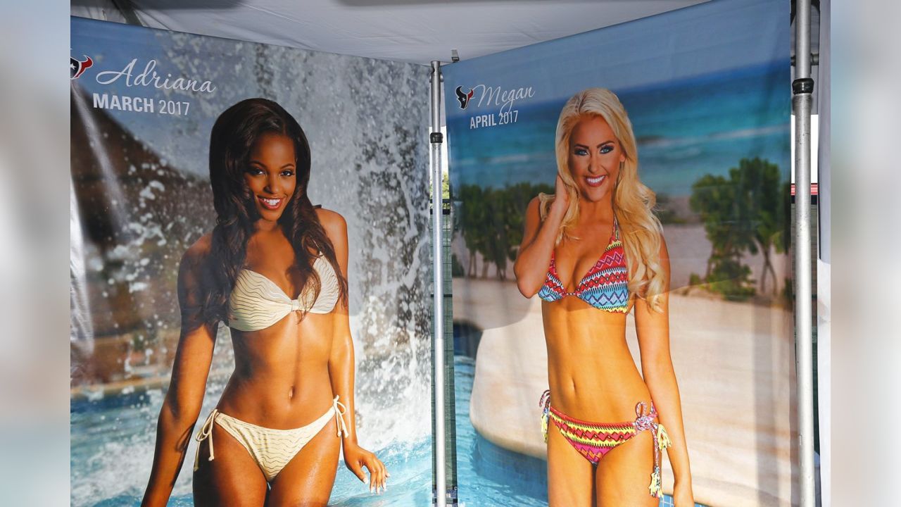 Dallas Cowboys Cheerleaders Unveil Swimsuit Calendar Cover Model