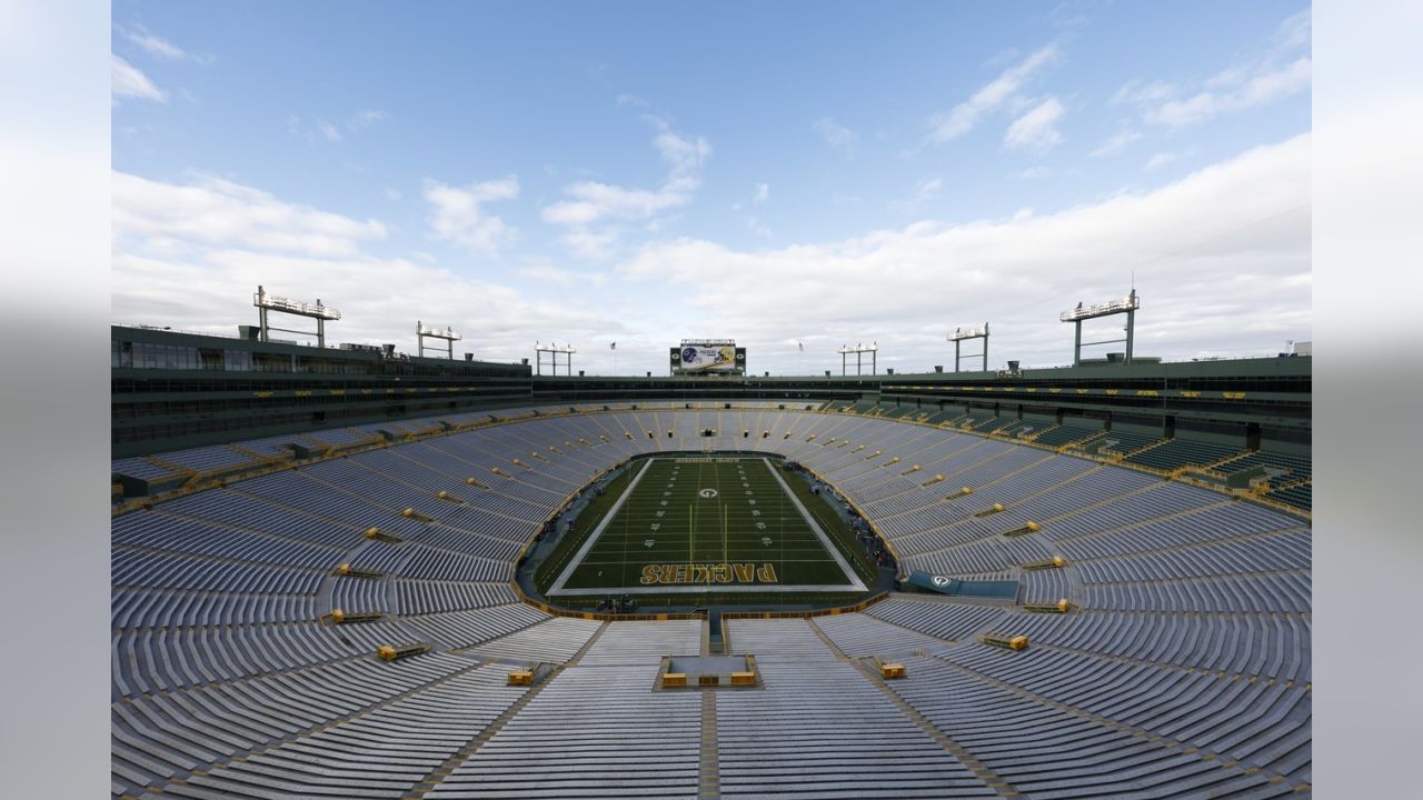 Green Bay Packers home opener to be played in an empty Lambeau