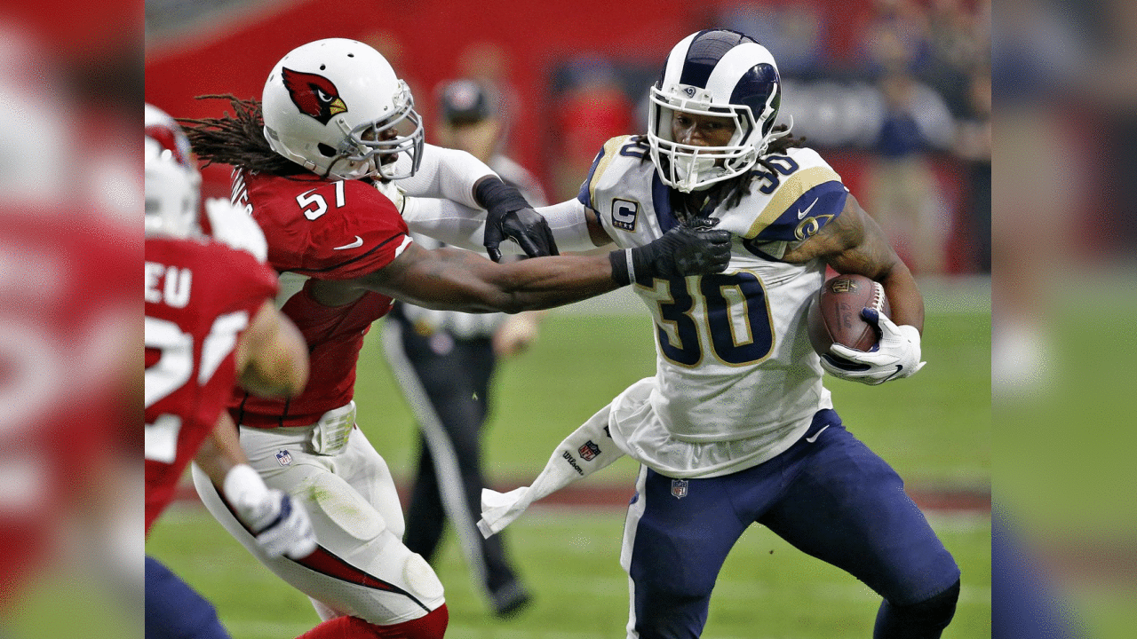 LB Josh Bynes tackles Rams RB Todd Gurley