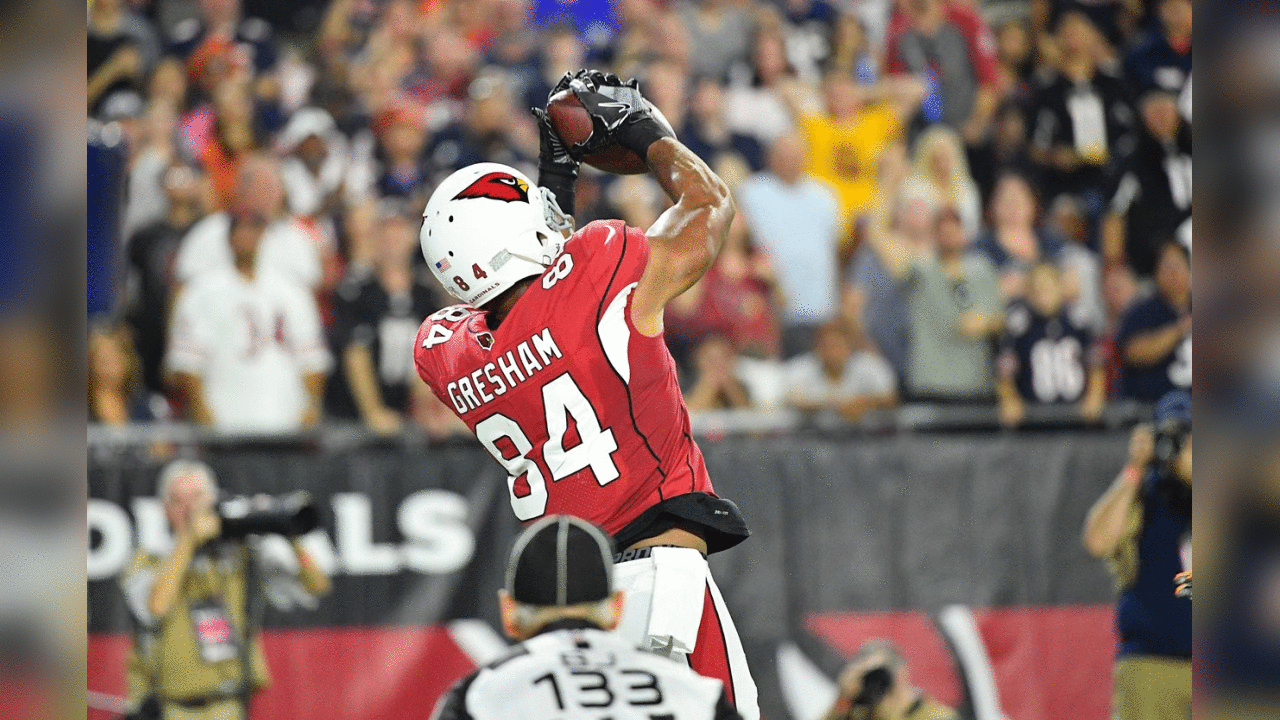 TE Jeremaine Gresham catches a touchdown pass