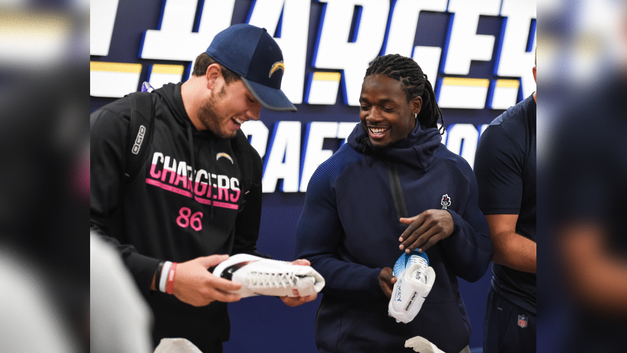 112717_mycausemycleats_004.jpg
