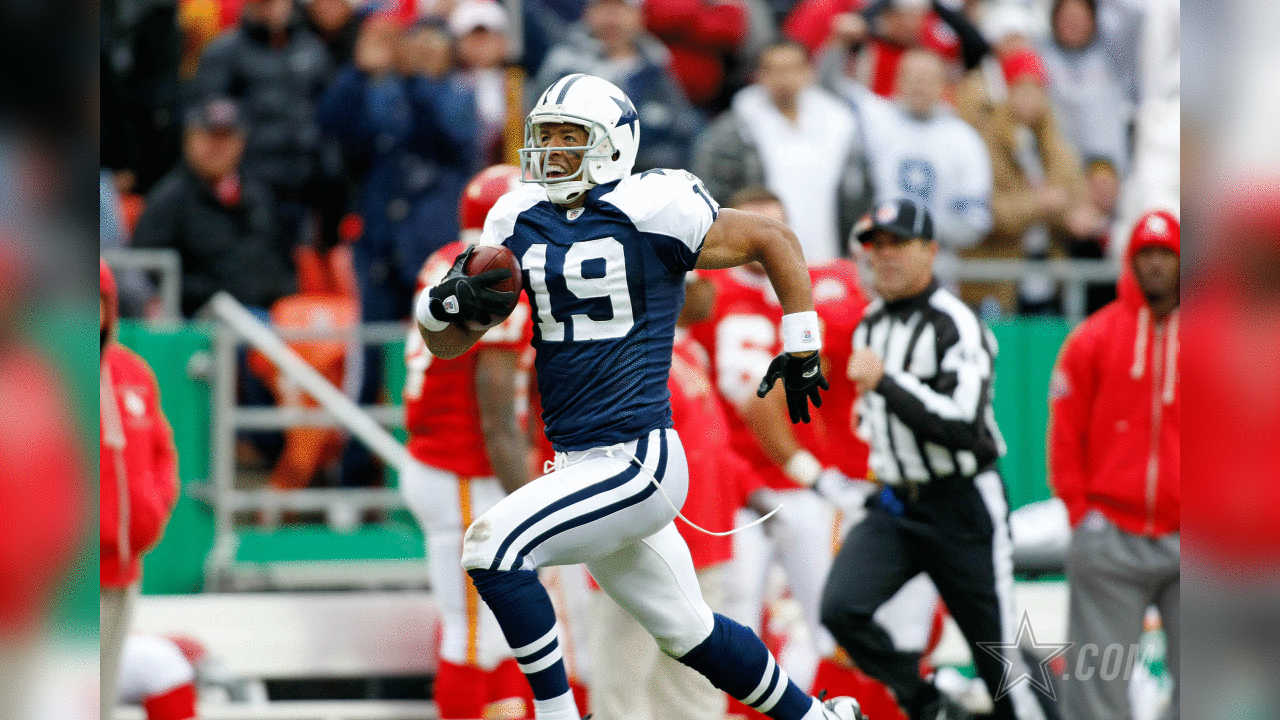 11 October 2009- Miles Austin (19) of the Dallas Cowboys during the Cowboys 26-20 overtime win over the Kansas City Chiefs at Arrowhead Stadium in Kansas City, Missouri. Photo by James D. Smith.