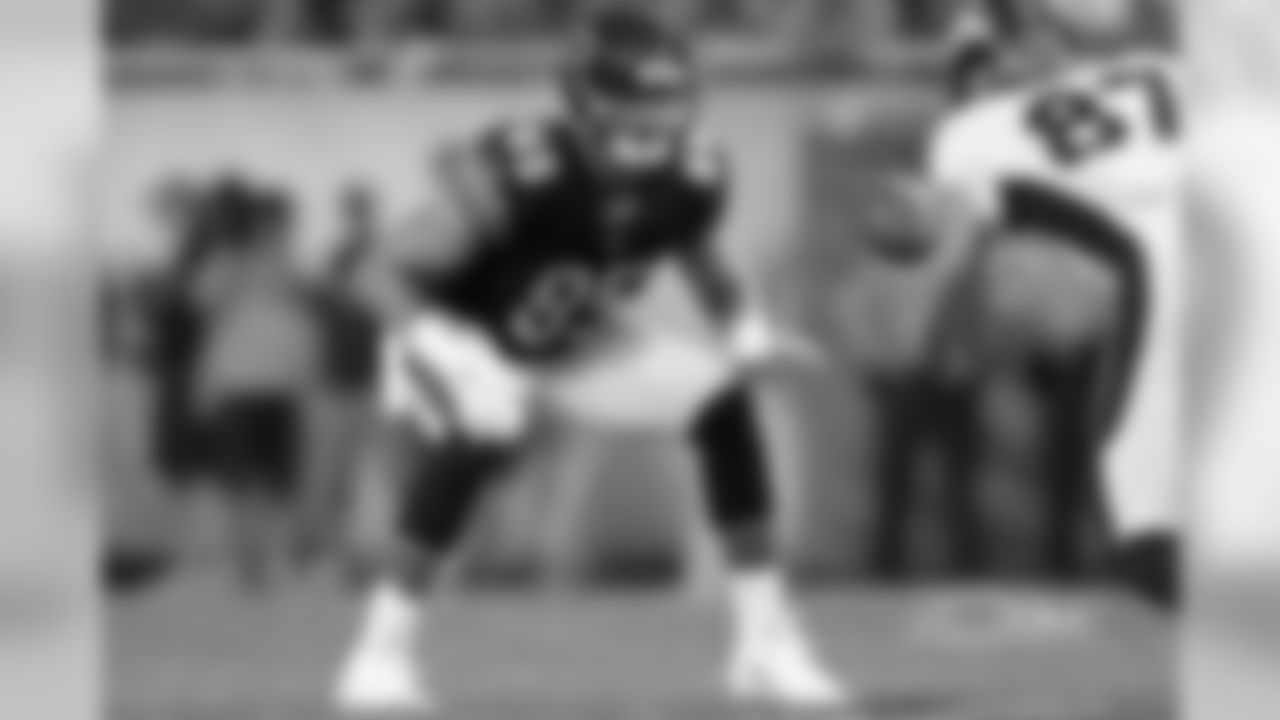 TE Daniel Brown