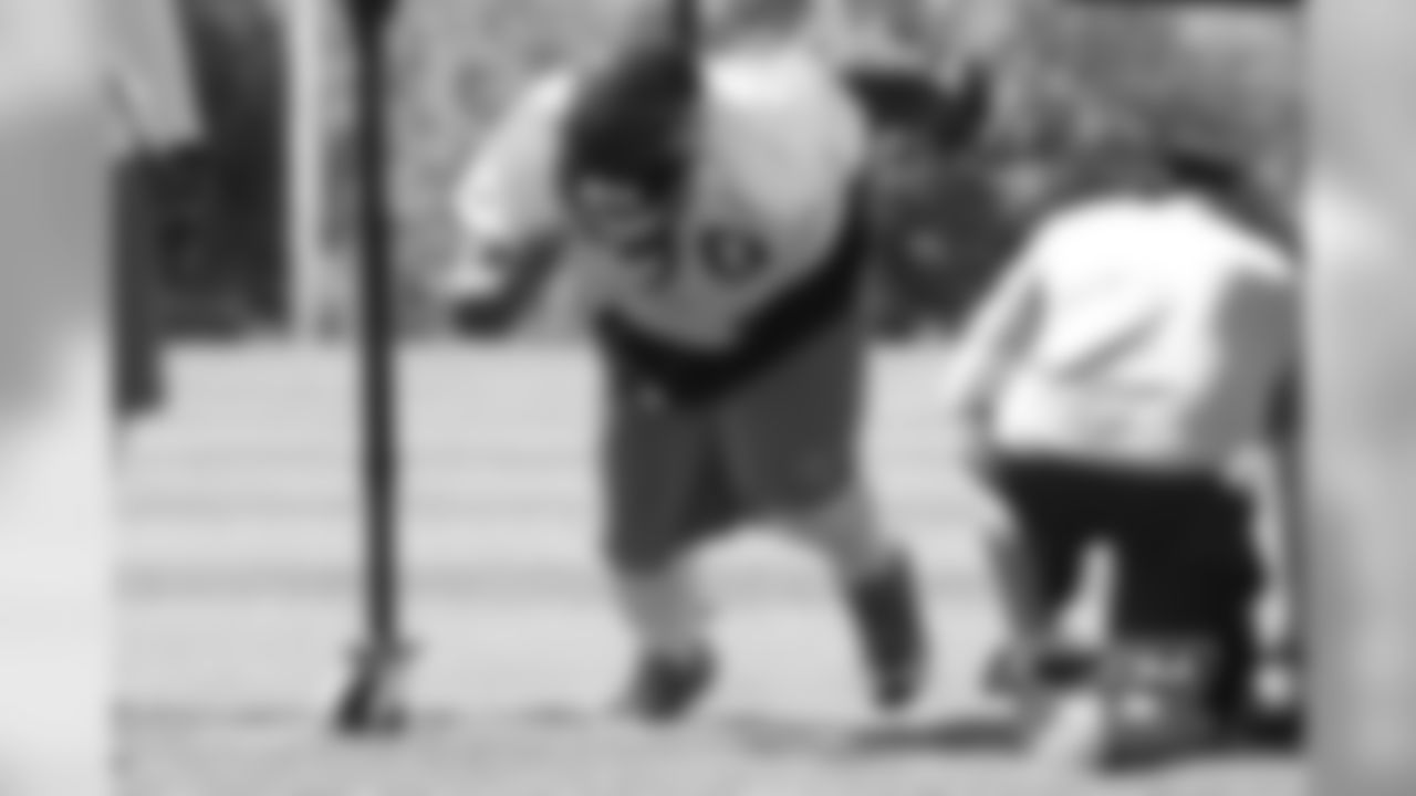 DL Terry Williams