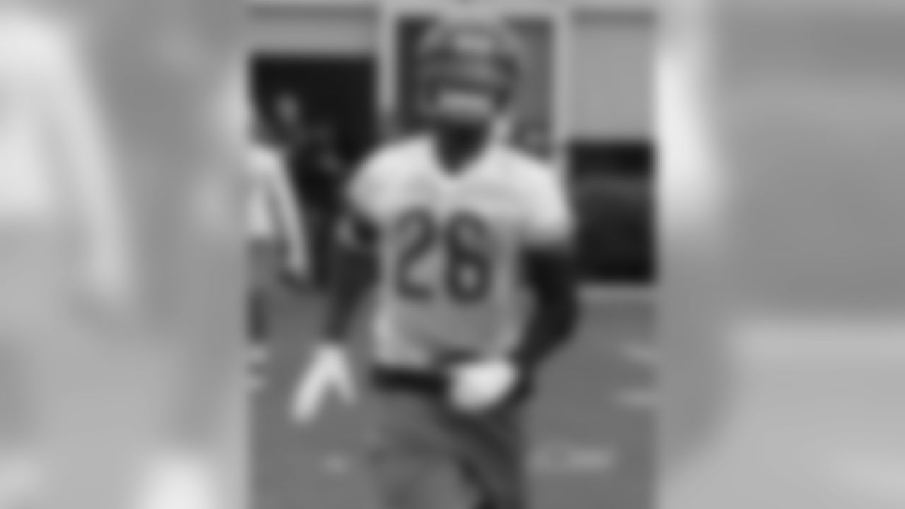 Deon Bush