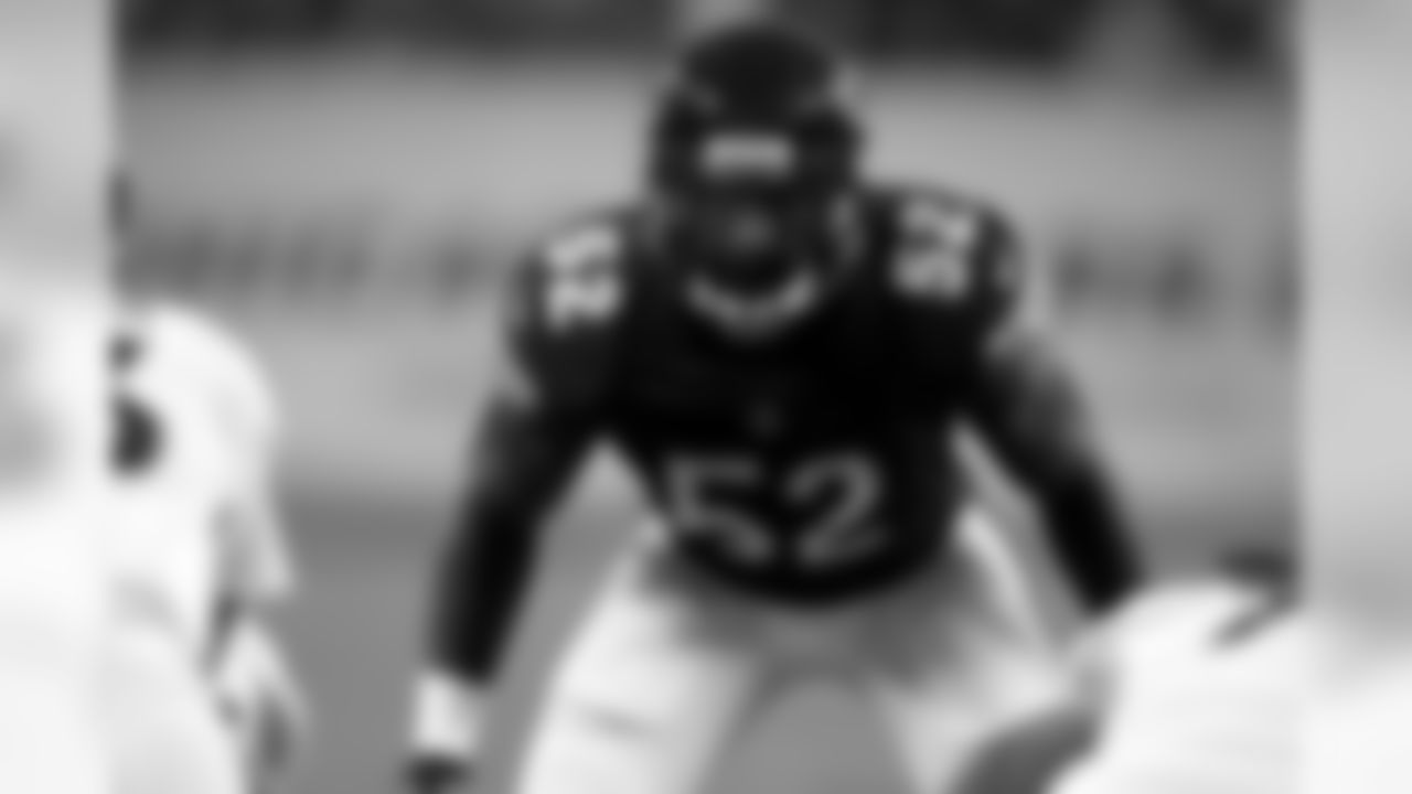 LB Christian Jones