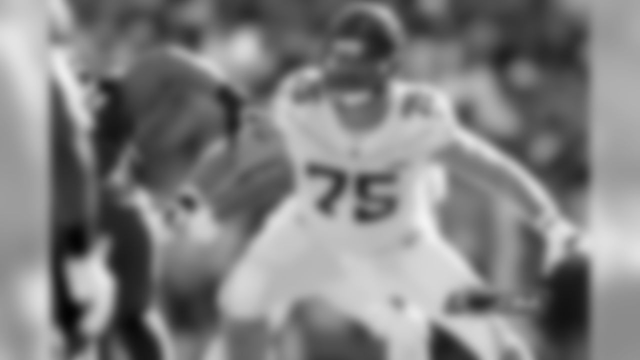 G Kyle Long
(Photo from 2016 Pro Bowl)