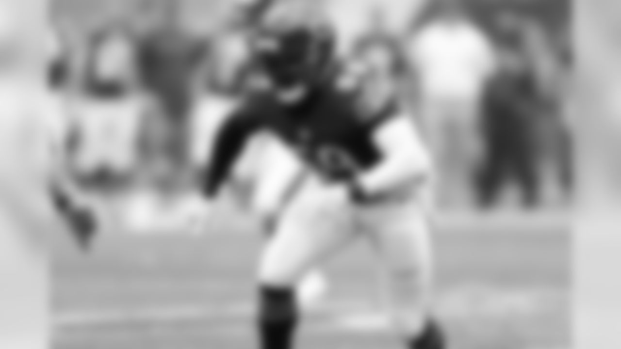 LB Danny Trevathan