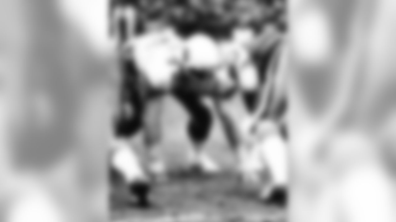 1976: Cards OL Dan Dierdorf