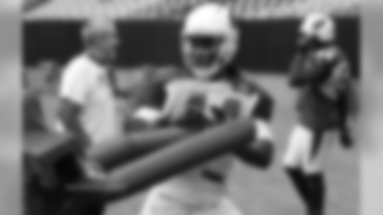 LB Markus Golden