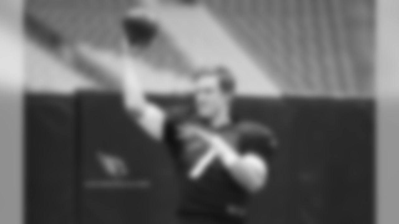 QB Blaine Gabbert