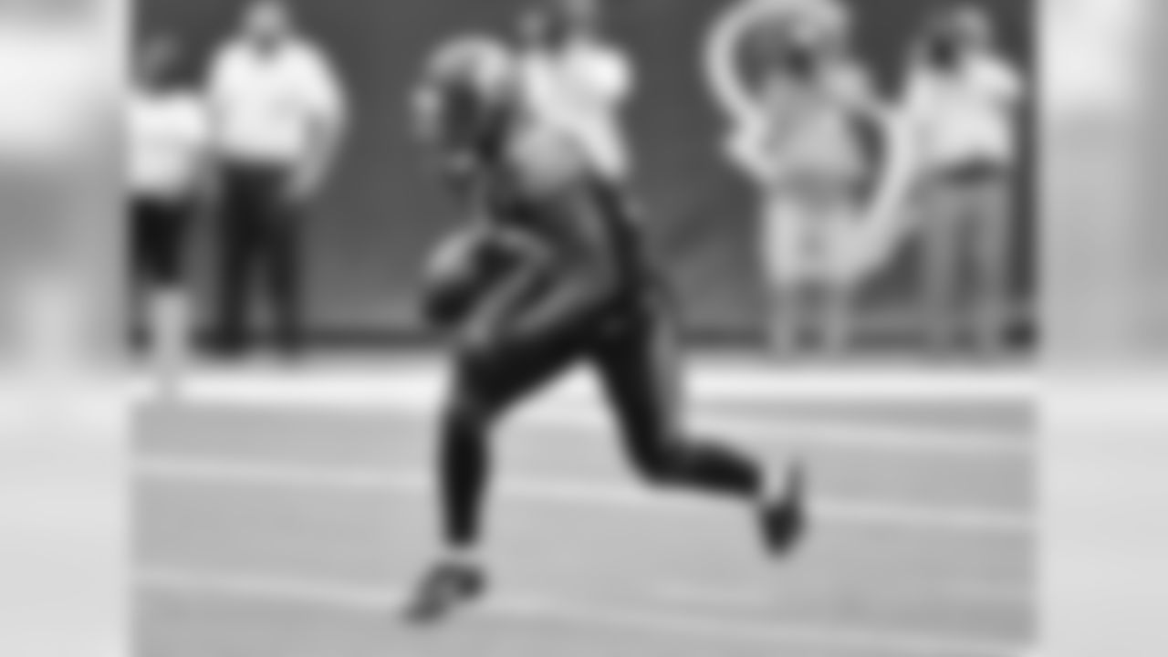 S Tashaun Gipson