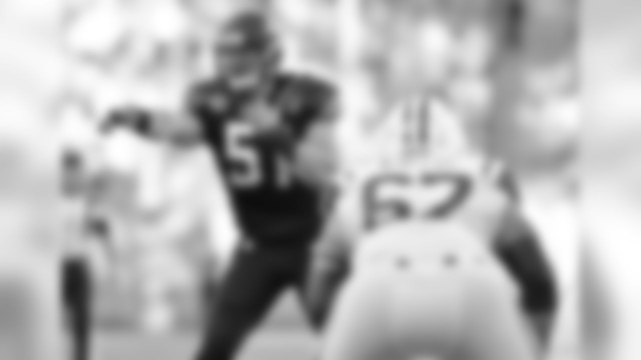 LB Paul Poluszsny