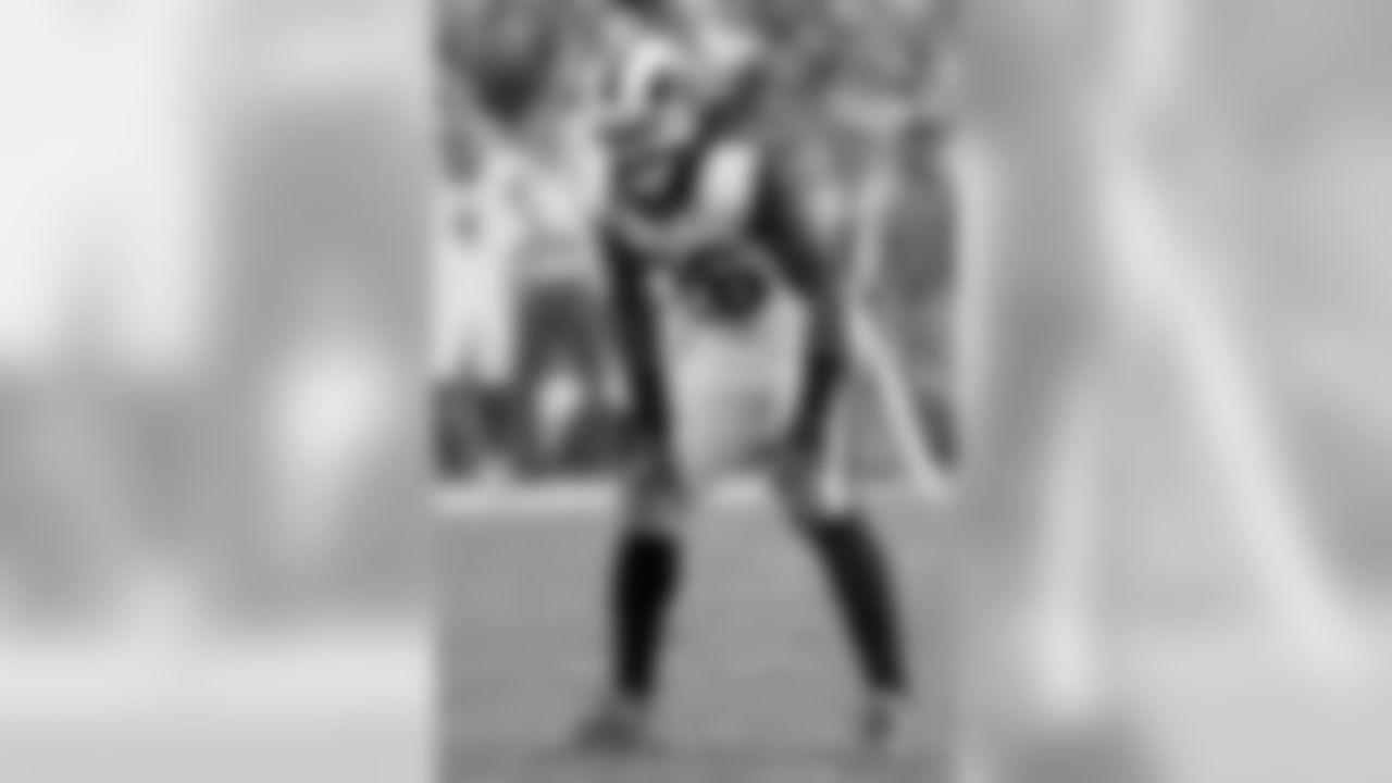 LB Mark Barron