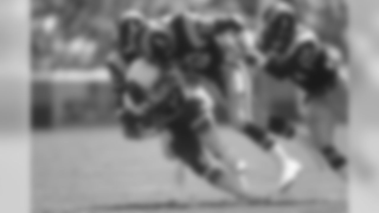 1990: WR Ricky Proehl catches a pass