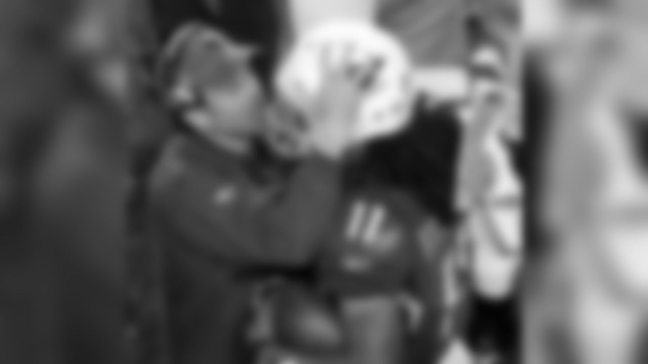 Offensive coordinator Todd Haley celebrates with Fitz after his Super touchdown