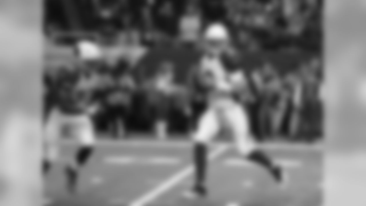 QB Carson Palmer on a play action