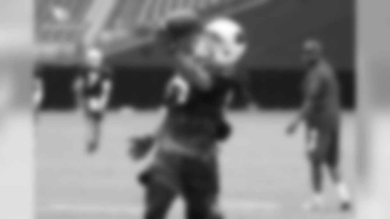 WR Krishawn Hogan