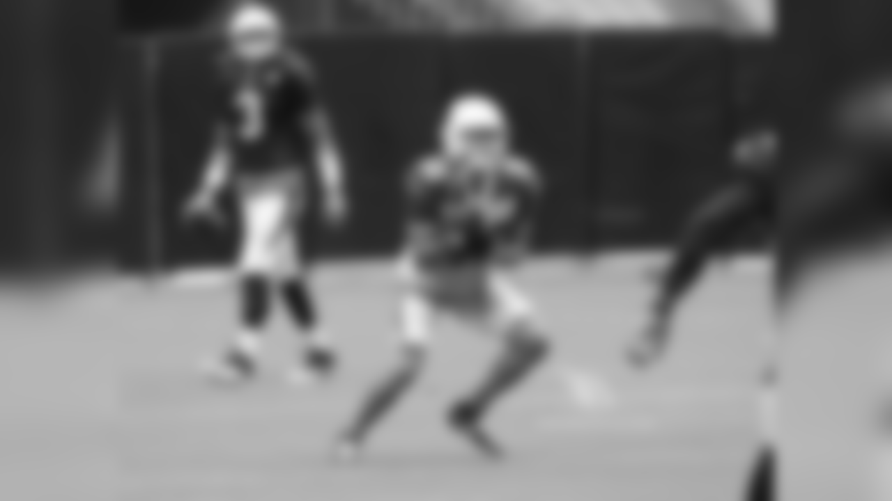 S Tyrann Mathieu catches a punt