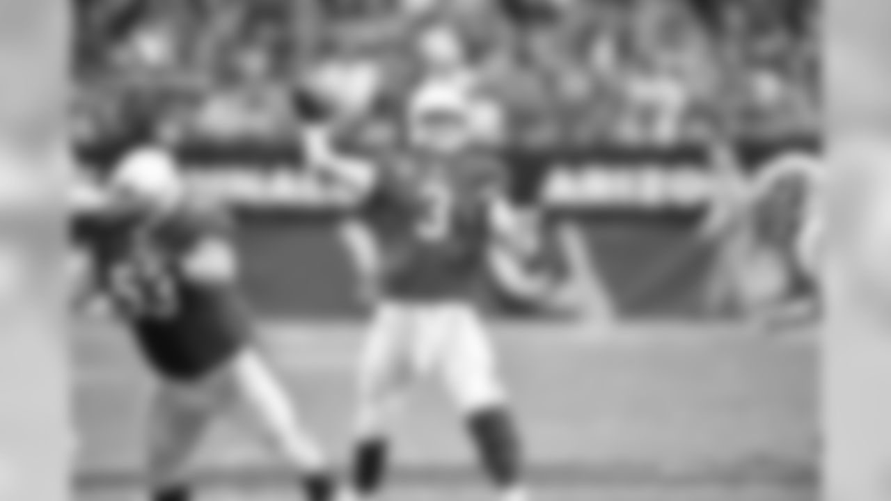QB Carson Palmer: 164-of-267 passing for 1,978 yards, 9 TD, 7 INT