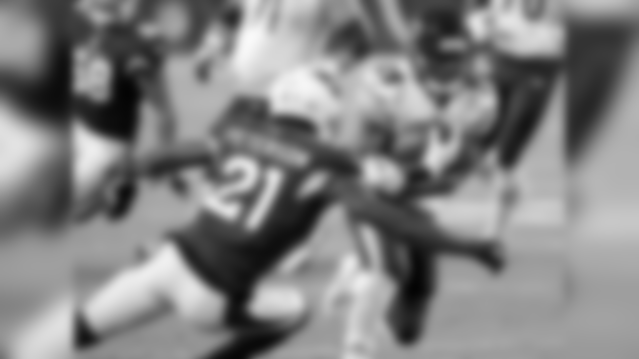 CB Patrick Peterson goes for a tackle on Bears RB Tarik Cohen
