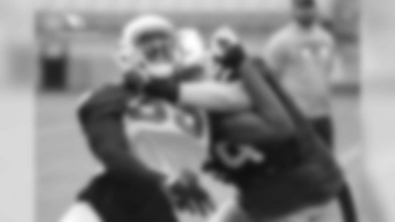 Day 5: LB Chandler Jones goes through drills