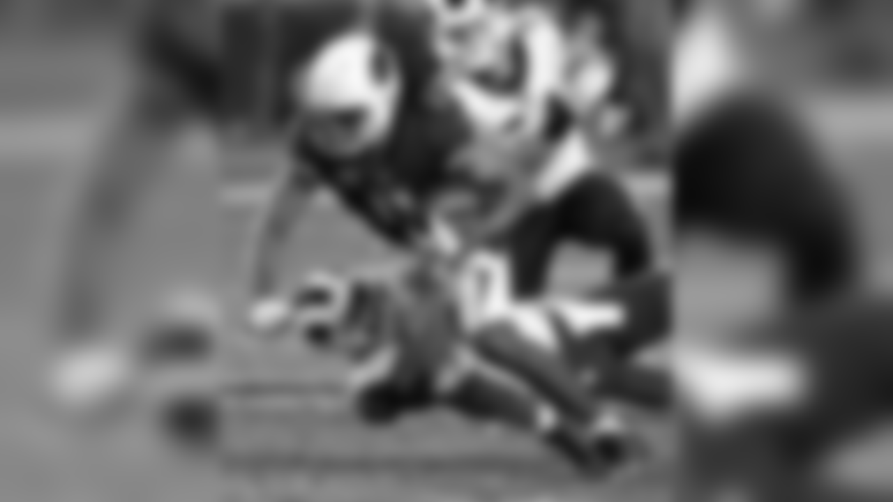 Larry Fitzgerald falls forward