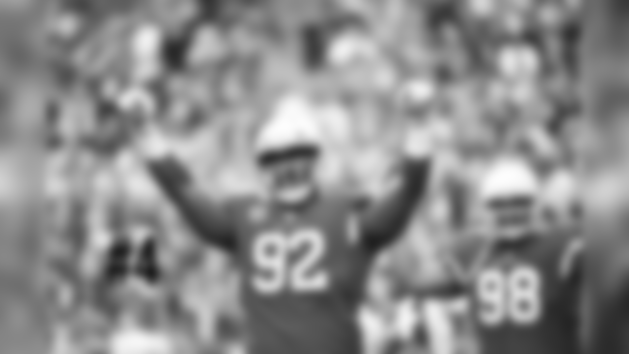 DL Frostee Rucker