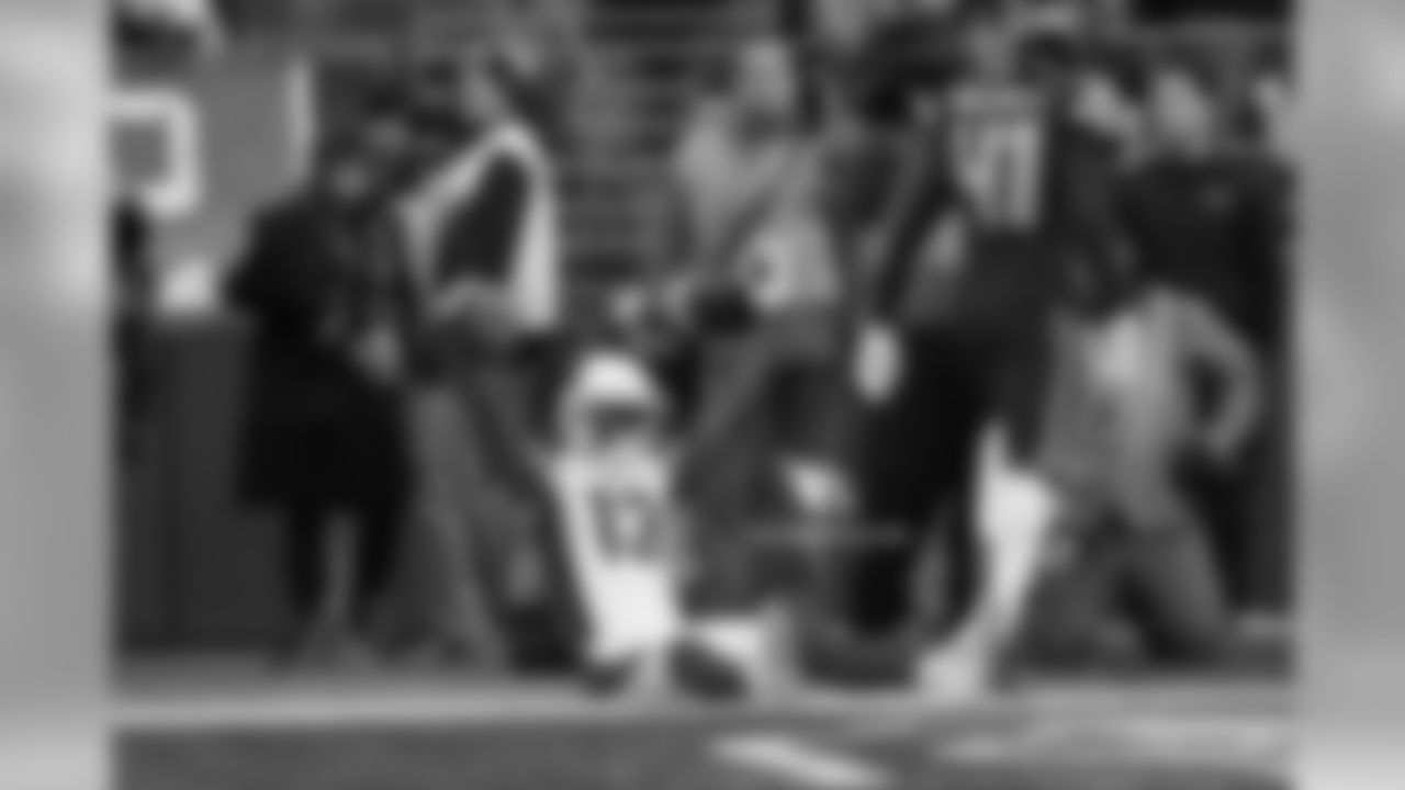 Drew Stanton's 25-yard TD pass to Jaron Brown in Seattle