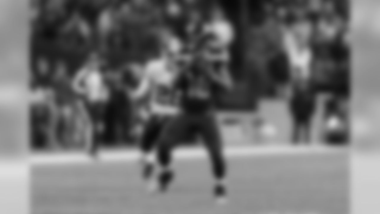 WR Tyler Lockett