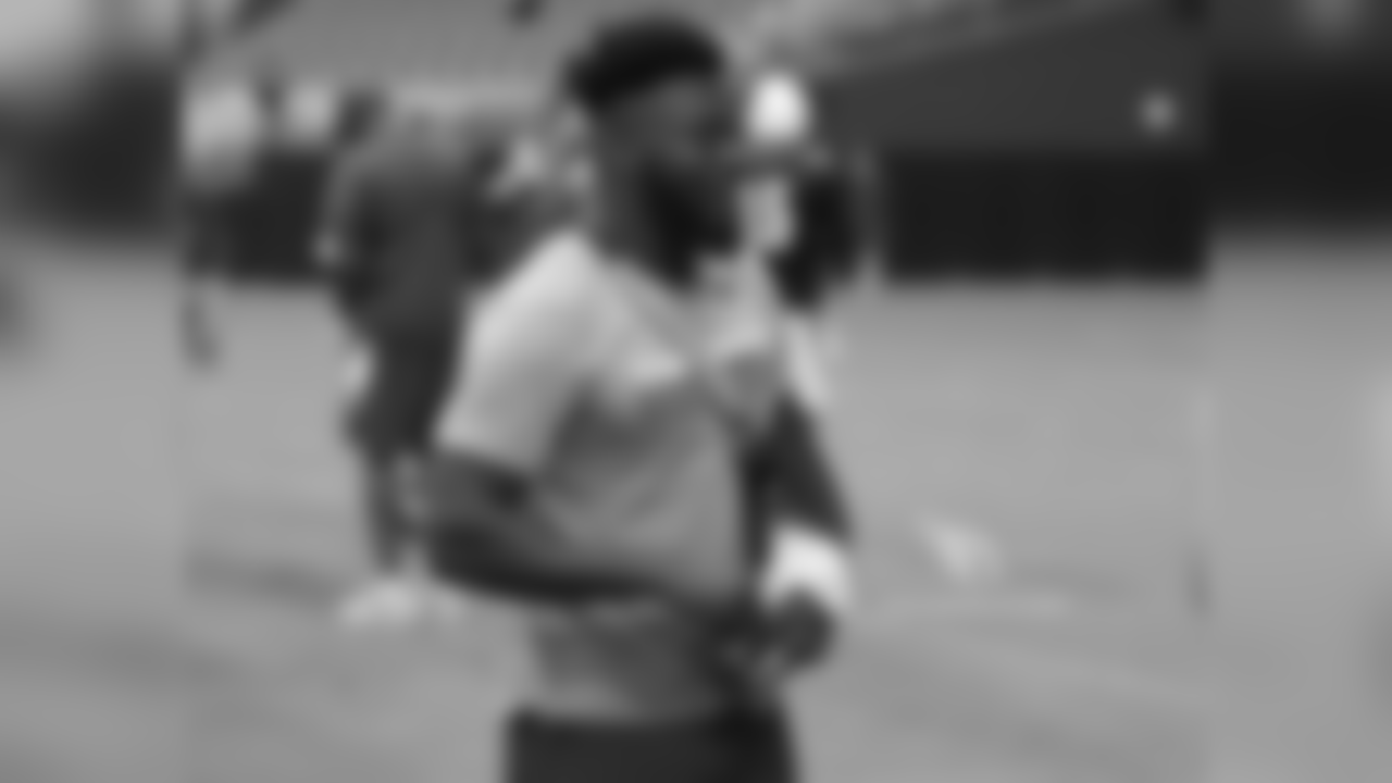 RB T.J. Logan