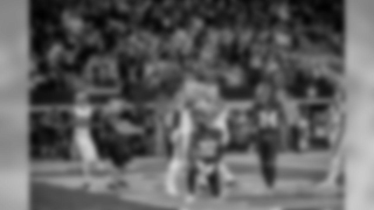 20171130_jason_witten_selects_jj61945.jpg