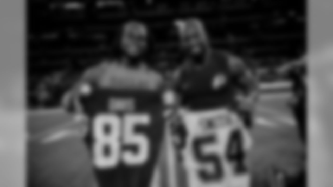 20171130_jaylon_smith_selects_jj61968.jpg