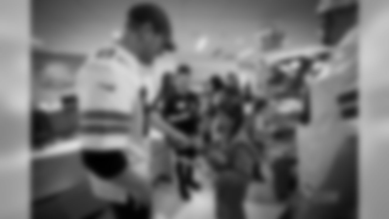 20161205_dal_childrens_hospital_visit21.jpg