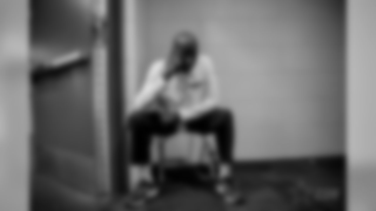 20171130_wes_selects_jj61757.jpg