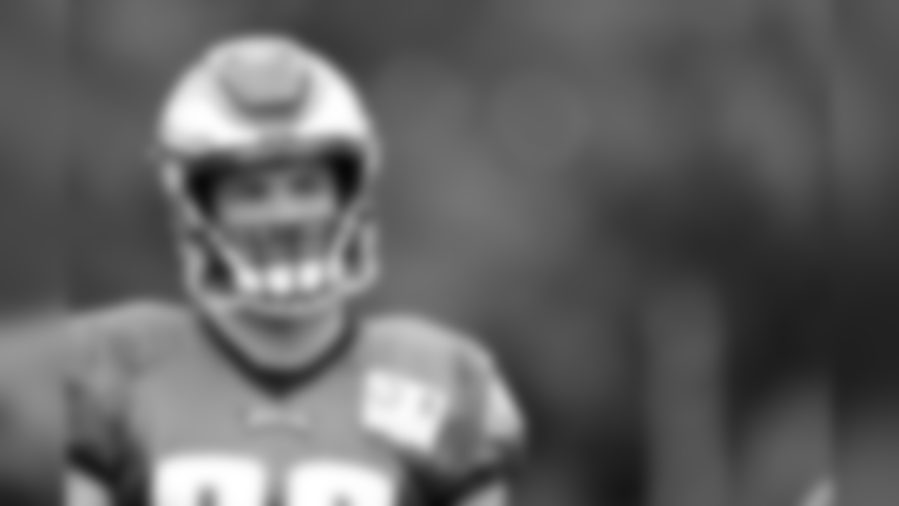 TE Zach Ertz