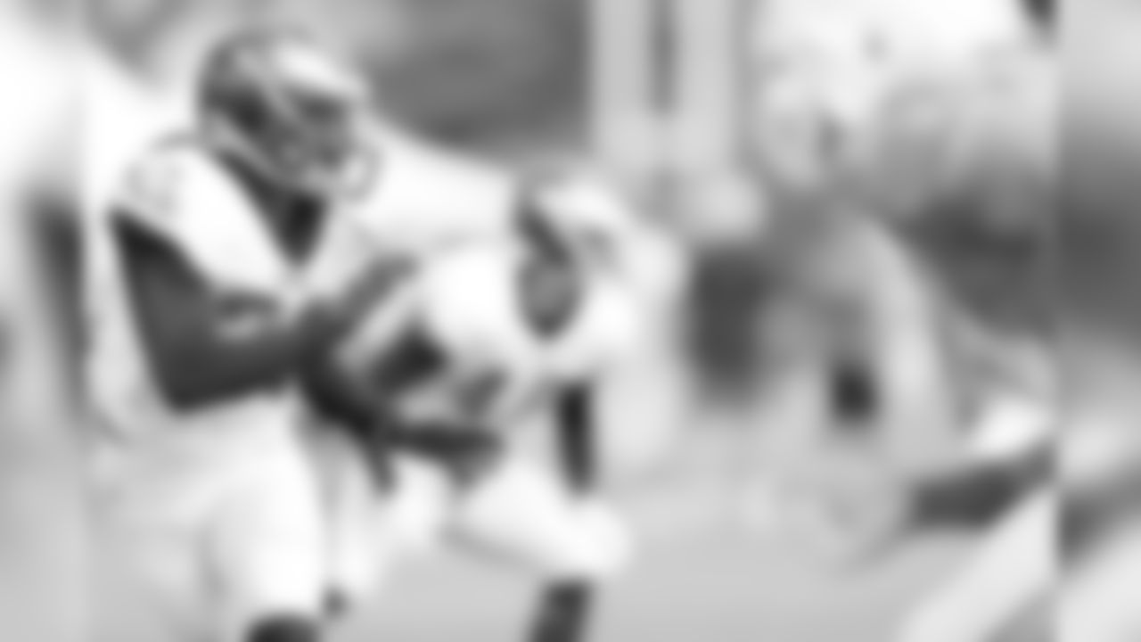 CB Ron Brooks