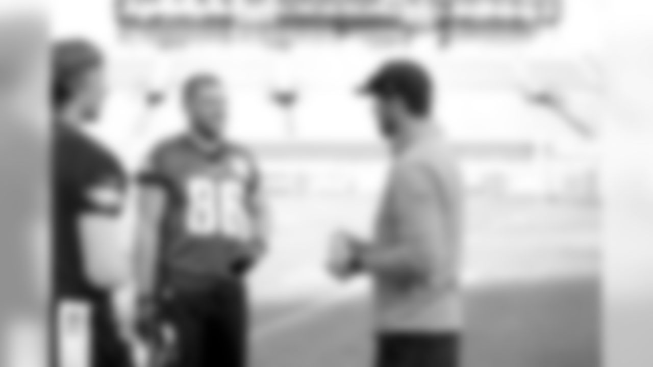 Nick Foles, Zach Ertz and Trent Edwards