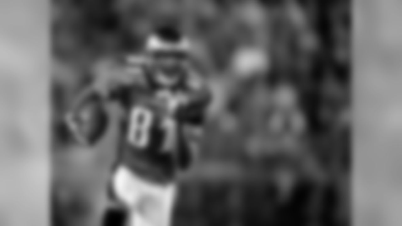 Terrell Owens turns up field with the ball in his first game back after missing seven weeks with an injury.