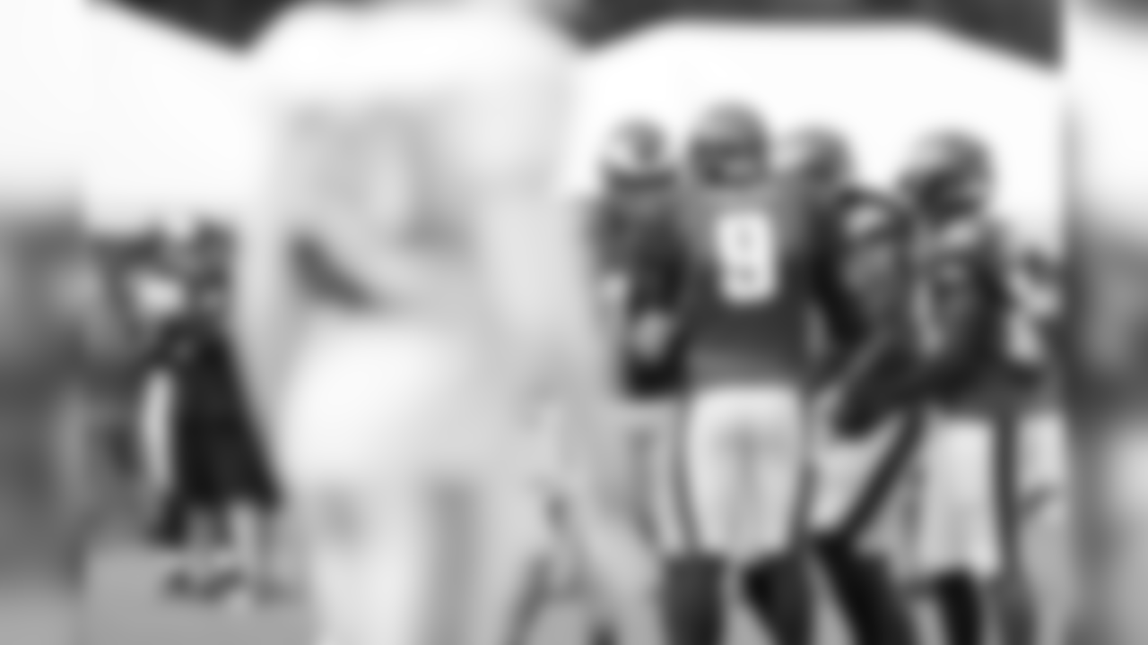QB Nick Foles