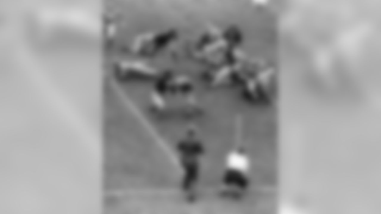 t.5: RB Kink Richards - 8 TDs