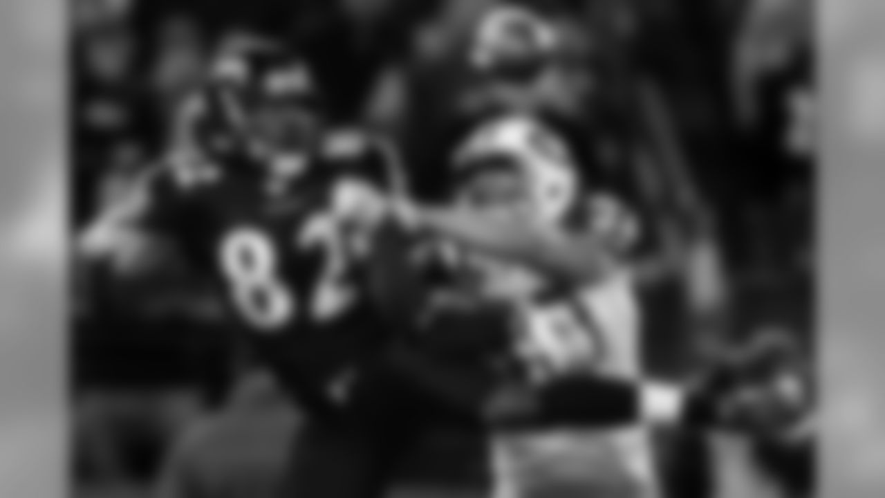 2011 Regular Season Week 4 Jets at Ravens Game Photos