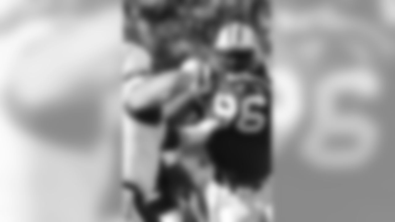 2011 Regular Season Week 7 Jets vs. Chargers Game Photos