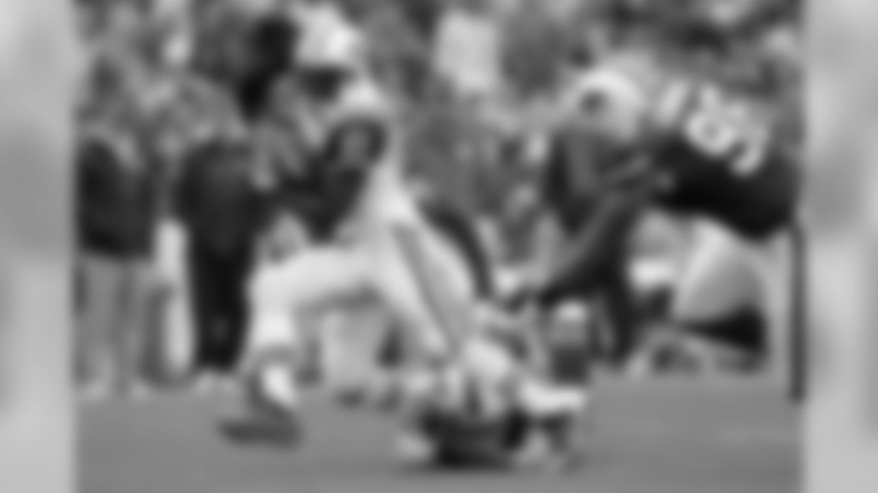 2010 Week 4 Jets at Bills Game Photos