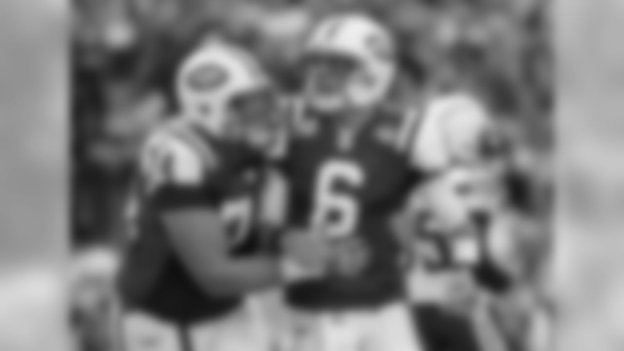 2011 Regular Season Week 7 Jets vs. Chargers Game Photos