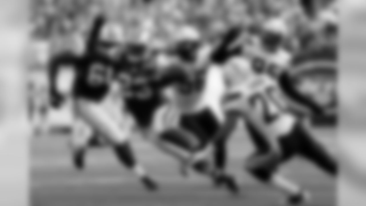 2011 Regular Season Week 7 Jets vs. Chargers Game Photos